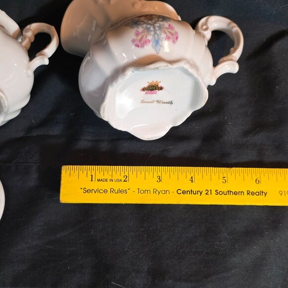 Vintage Forest Bavaria Germany Laurel Wreath Sugar Bowl & Creamer Set - Picture 12 of 13